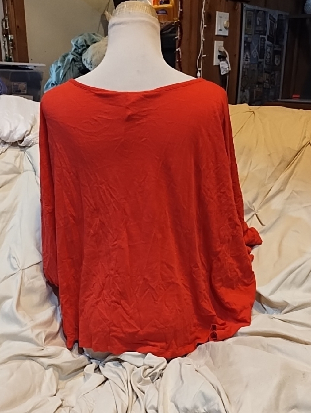 BCBGeneration Red Batwing Tunic Top - Picture 3 of 3